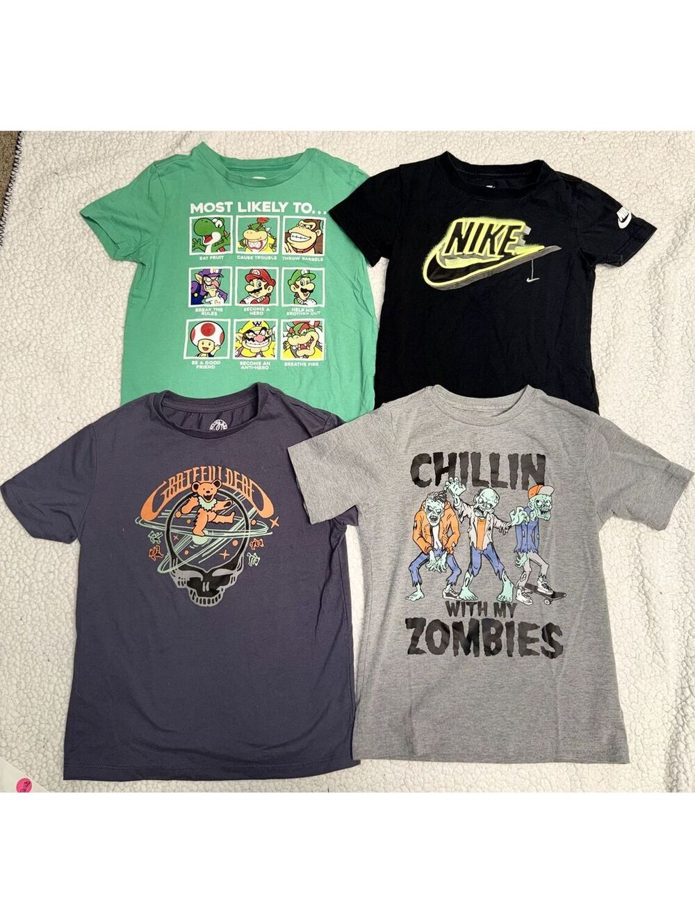 12 Boy's T-shirts